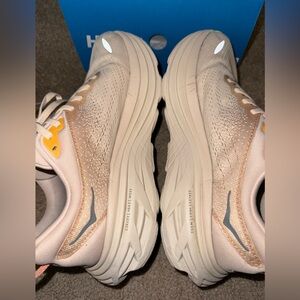 Hoka Bondi 8 Cream Vanilla Running Shoes Size 8.5